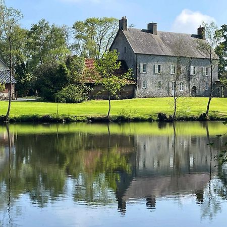 Domaine De L'Eau Partie Bed and Breakfast Carentan Buitenkant foto